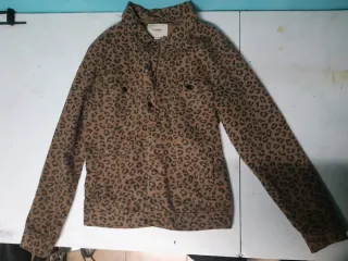 Chaqueta NUEVA leopardo
