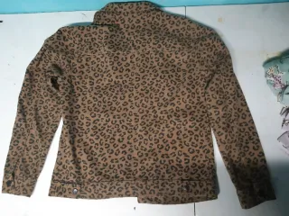 Chaqueta NUEVA leopardo