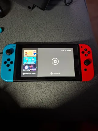 Nintendo Switch Azul y Rojo
