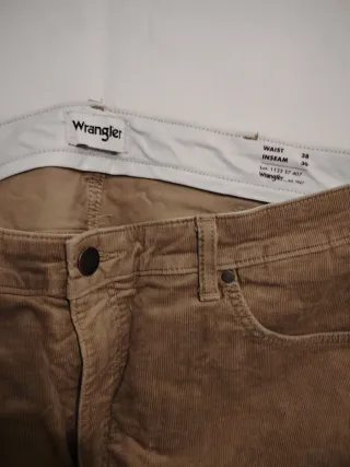 Pantalones Wrangler Beige/Marrón Talla 38americana