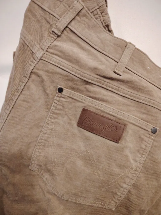 Pantalones Wrangler Beige/Marrón Talla 38americana