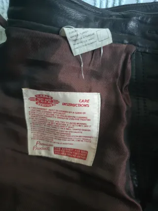 Pantalón de piel Pepe Jeans negro