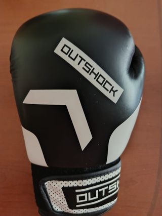 Guantes Boxeo OUTSHOCK 14 oz
