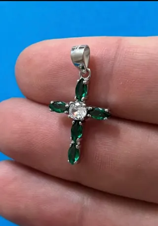 Lindo Colgante Cruz Circonitas Verde plata 925