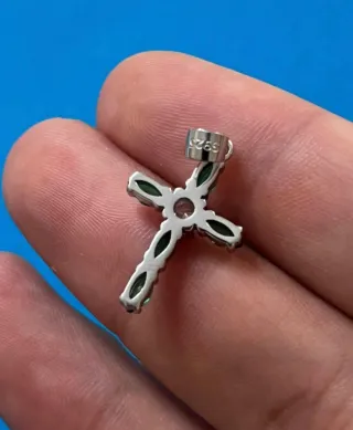 Lindo Colgante Cruz Circonitas Verde plata 925