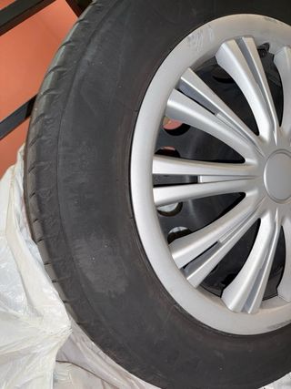 Llantas RENAULT CLÍO 16 Tapacubos