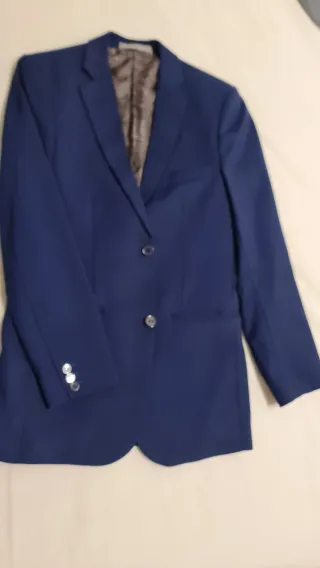 Traje 3 piezas+ corbata