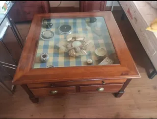 Tavolo da pranzo in legno e vetro