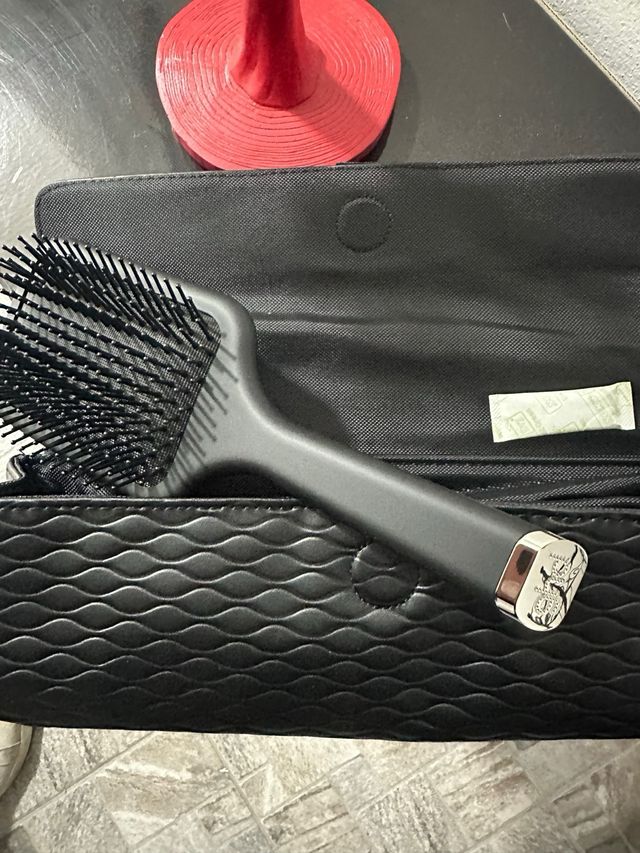 Borsa termica GHD + Spazzola