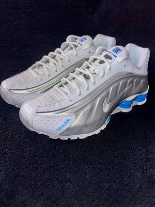 Nike Shox R4 Size 41 EUR