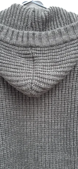 Rebeca punto capucha pelo -Brave Soul - Talla M