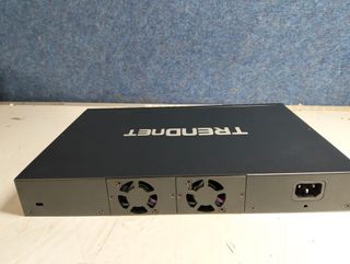 Switch TRENDnet TEG-30102WS 10 puertos 2.5G + 10G SFP+