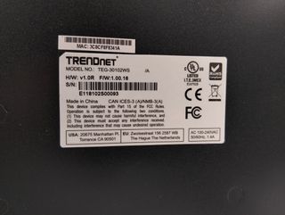 Switch TRENDnet TEG-30102WS 10 puertos 2.5G + 10G SFP+