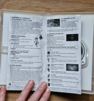 Crash Lucha de Titanes PSP