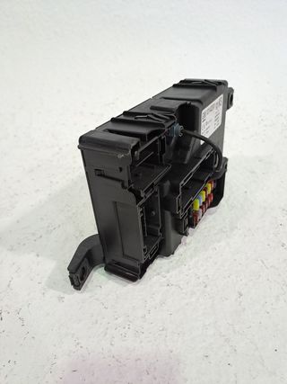 CAJA FUSIBLES OPEL CORSA D