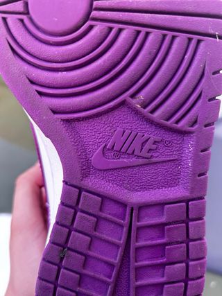 Nike Dunk Low Moradas y Blancas