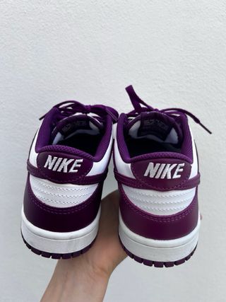 Nike Dunk Low Moradas y Blancas