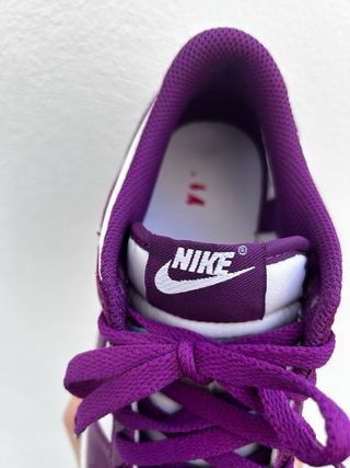 Nike Dunk Low Moradas y Blancas