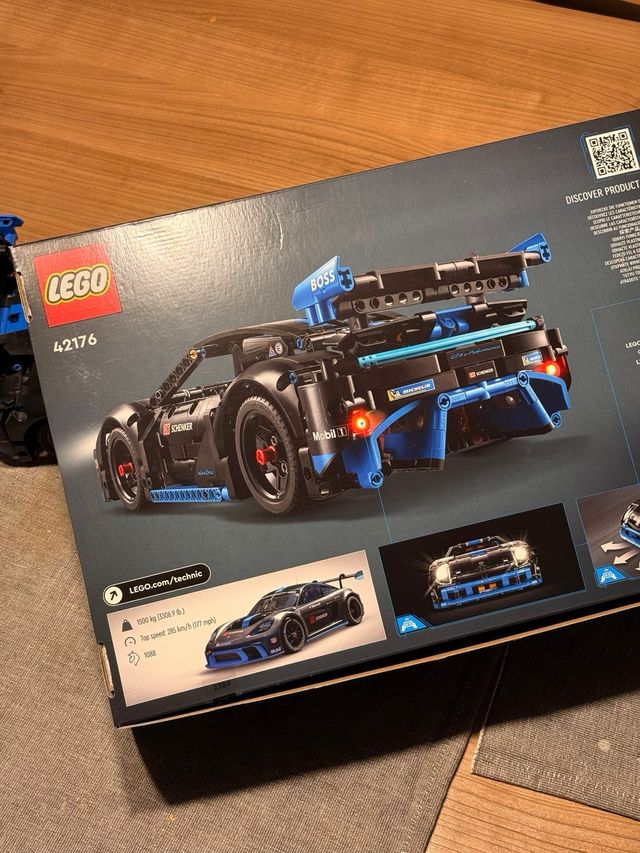LEGO Technic Porsche GT4 42176