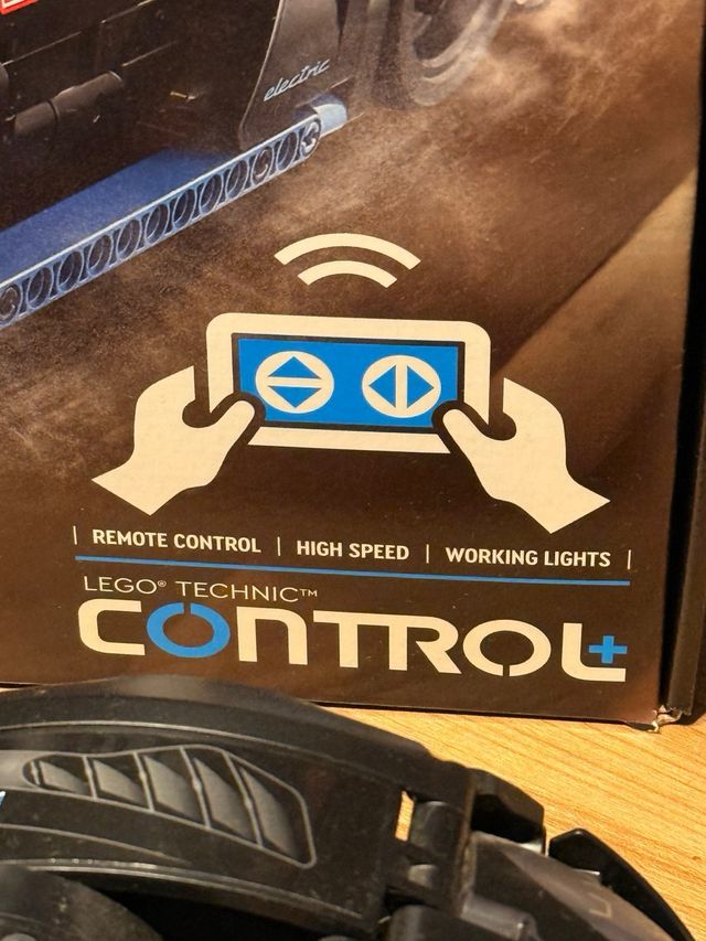 LEGO Technic Porsche GT4 42176