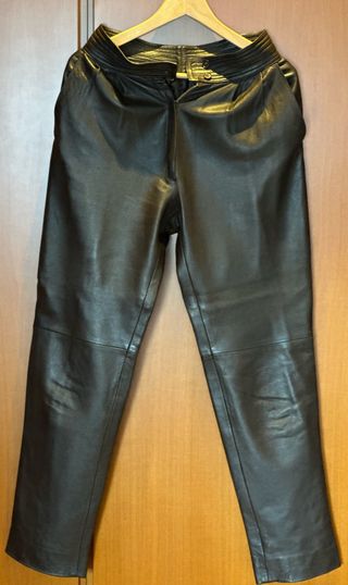 Pantalón de piel marrón