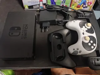 Nintendo Switch OLED Viola/Arancione