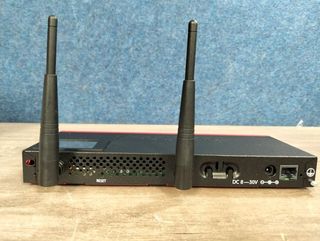 MikroTik RB2011 Router WiFi 2.4GHz 10 Puertos Gigabit