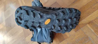 Zapatillas Nnormal Kjerag Brut, talla 39 1/3