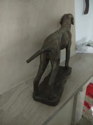 Scultura cane caccia ghisa