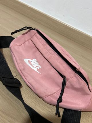 Riñonera Nike Rosa original