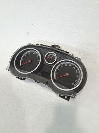CUADRO INSTRUMENTOS OPEL CORSA D (2)