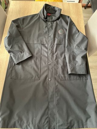 Gabardina Cortavientos CH Negra