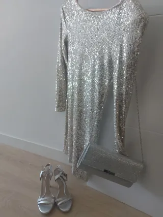 Vestido fiesta lentejuelas plateado T. S lote