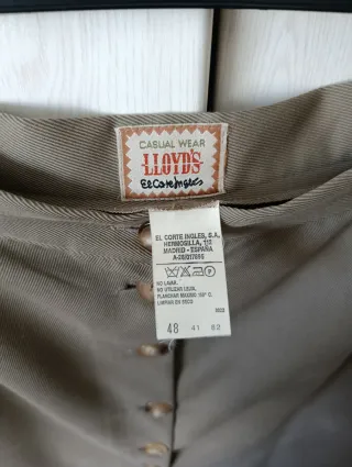 Traje Lloyds Chaqueta y Falda Marrón