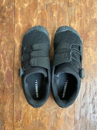 Zapatos mujer Merrel vapor glove 6 boa.