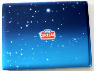 Lote 60 Brinquedos + Livro Histórias de Embalar