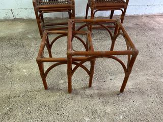 Conjunto ratán: 2 sillas y 2 mesas