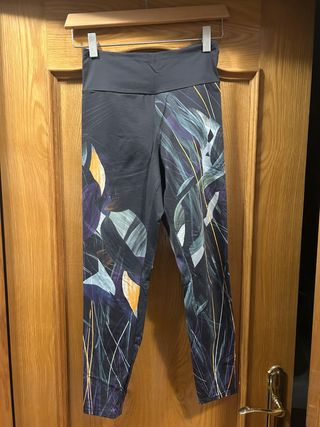 Mallas deportivas estampado floral