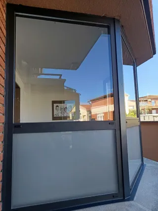 Fabricación de ventanas de aluminio