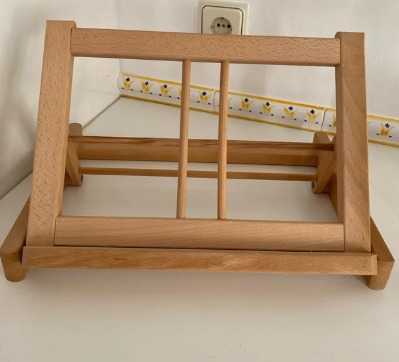 Atril de madera maciza sin tratar