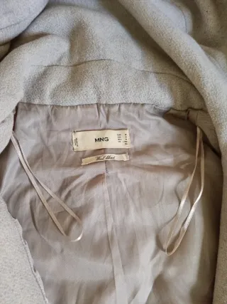 Abrigo paño beige con capucha