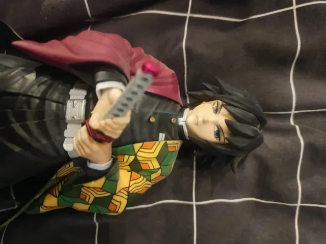 Figura Tomioka Grande