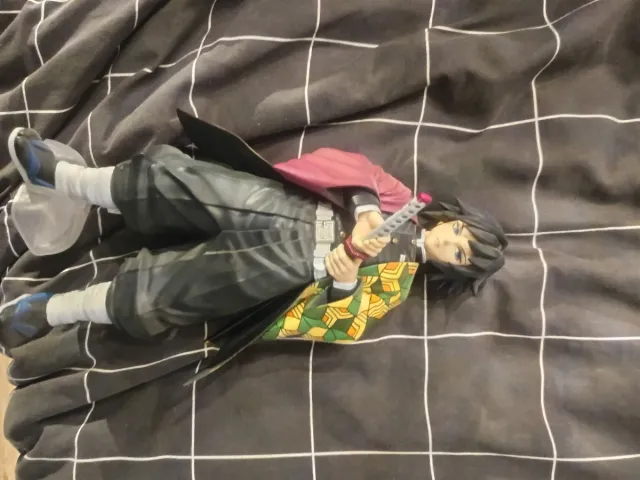 Figura Tomioka Grande