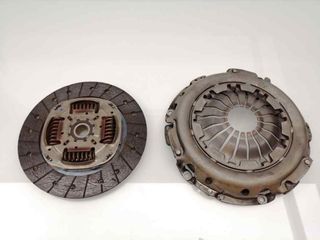 KIT EMBRAGUE RENAULT CLIO IV (2)