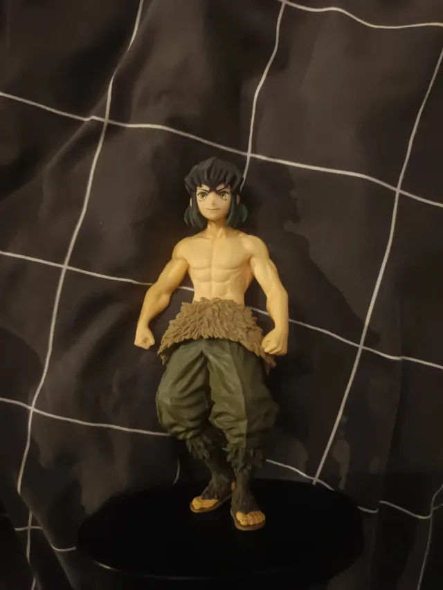 Figura Inosuke Hashibira