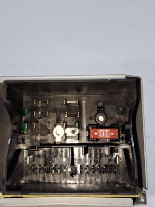 SISTEMA AUDIO / RADIO CD RENAULT MEGANE III BERLINA 5 P (2)