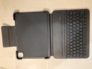 iPad Pro 11 + Pencil + Funda Teclado