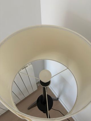 Lámpara de pie Ikea LAUTERS marrón fresno