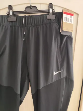 Pantalón Nike Negro