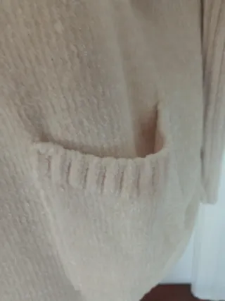 Jersey oversize crema, talla M aterciopelado